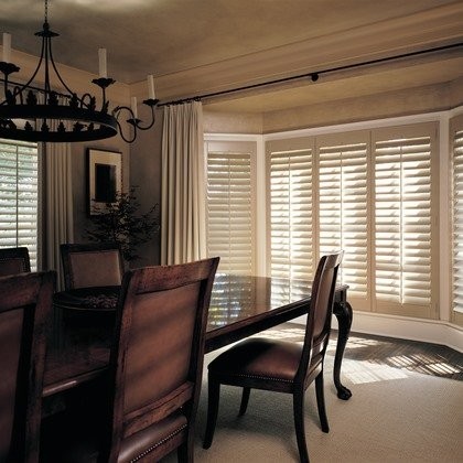 Hunter Douglas Dealer Image